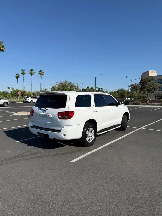 2009 Toyota Sequoia 2nd Gen - Image 4 of 9