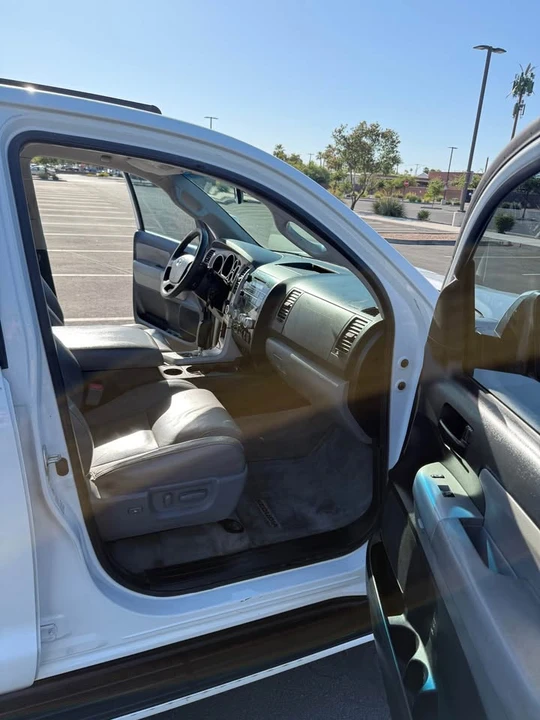 2009 Toyota Sequoia 2nd Gen - Image 7 of 9