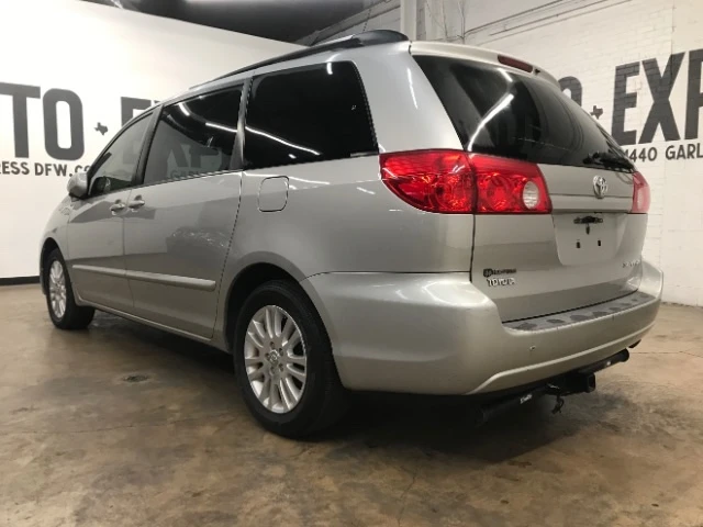 2009 Toyota Sienna 2nd Gen - Image 3 of 5