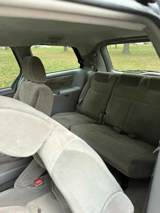 2009 Toyota Sienna 2nd Gen - Image 10 of 12