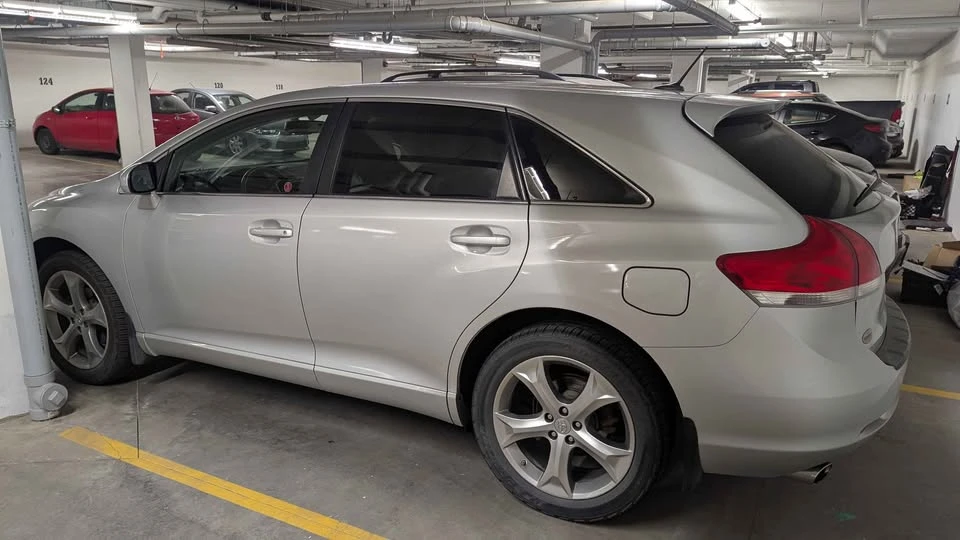 2009 Toyota Venza - Image 3 of 6