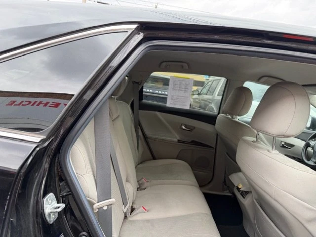 2009 Toyota Venza - Image 11 of 18