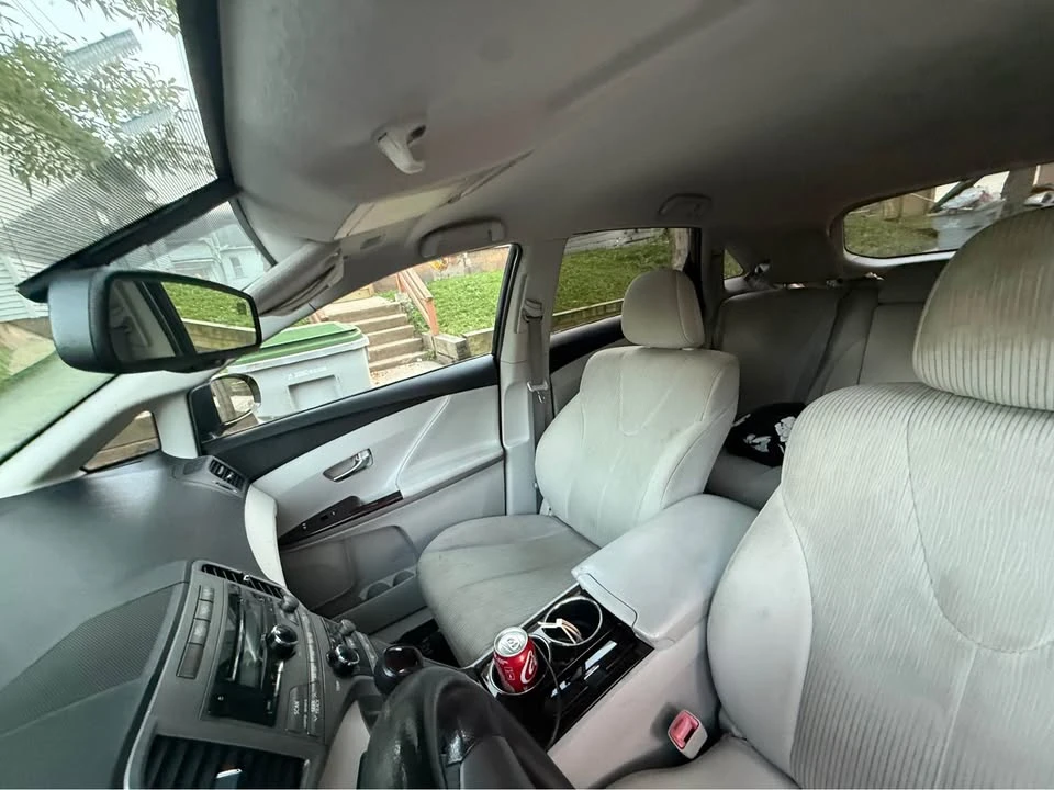 2009 Toyota Venza - Image 4 of 8