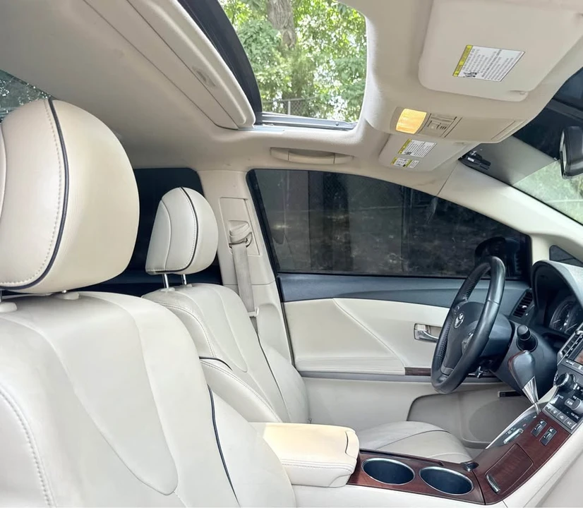 2009 Toyota Venza - Image 18 of 19