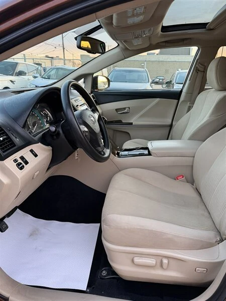2009 Toyota Venza - Image 11 of 15