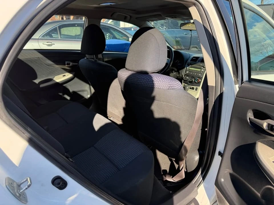 2009 Toyota Corolla 10th Gen - Image 3 of 11