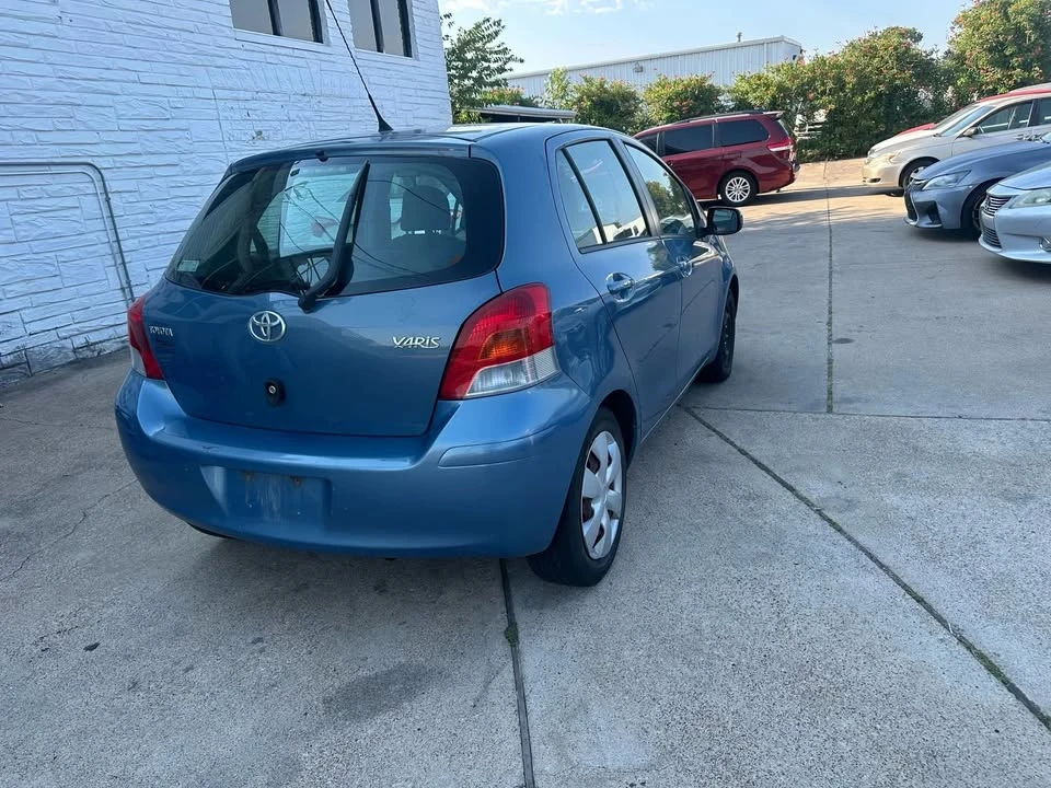 2009 Toyota Yaris - Image 3 of 7