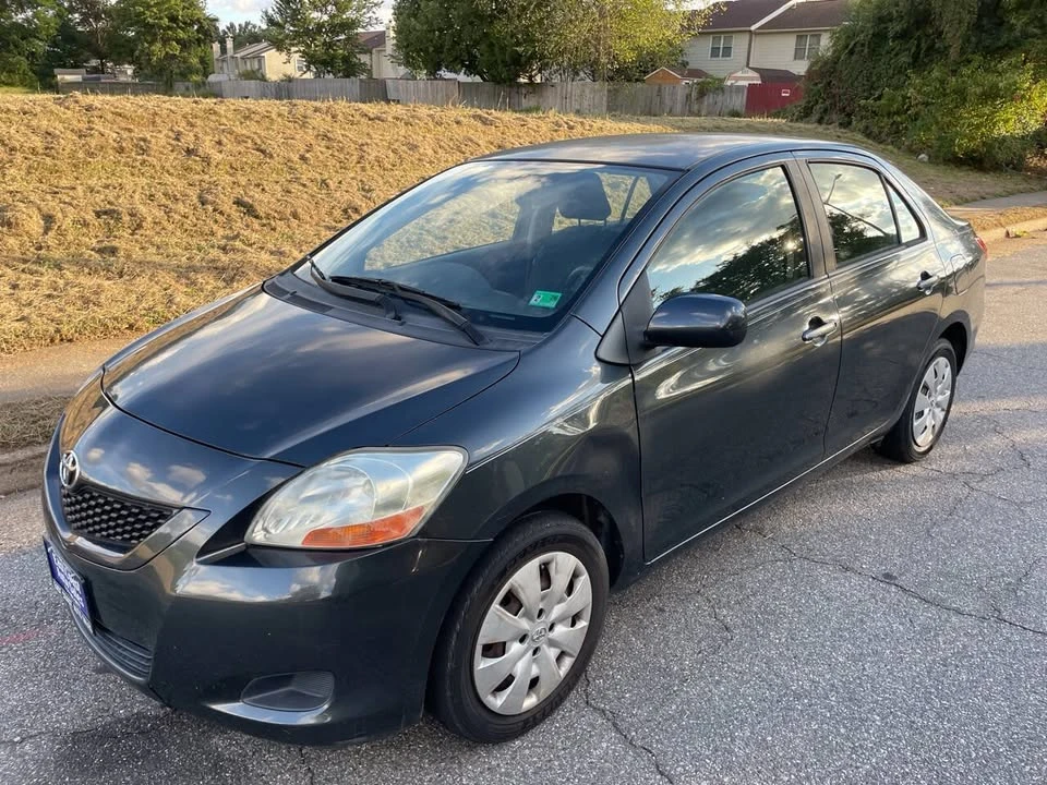2009 Toyota Yaris - Image 3 of 12