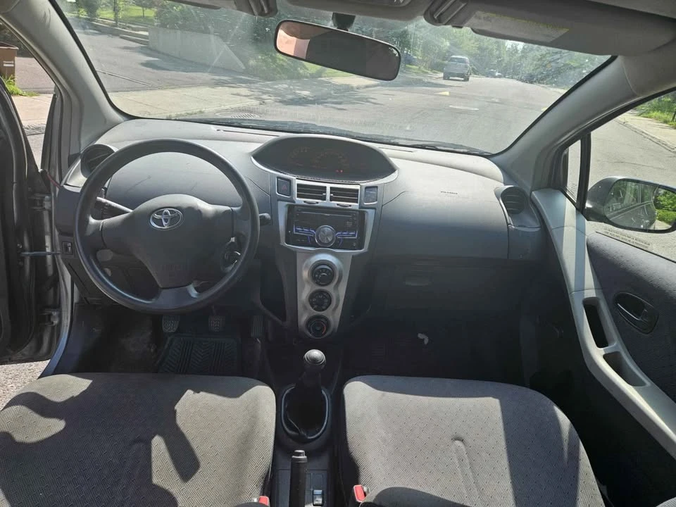 2009 Toyota Yaris - Image 7 of 7