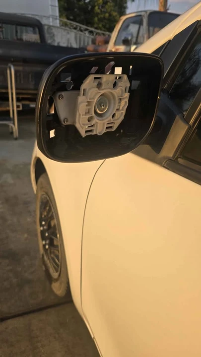2009 Toyota Yaris - Image 4 of 9