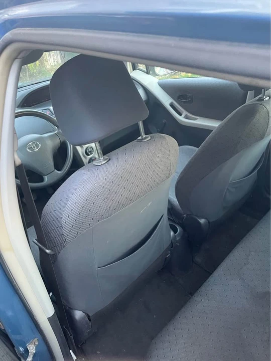 2009 Toyota Yaris - Image 8 of 10