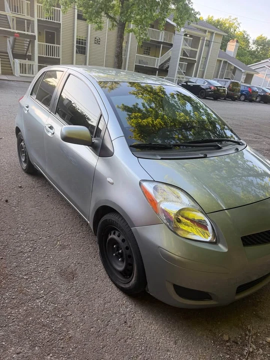 2009 Toyota Yaris - Image 6 of 6