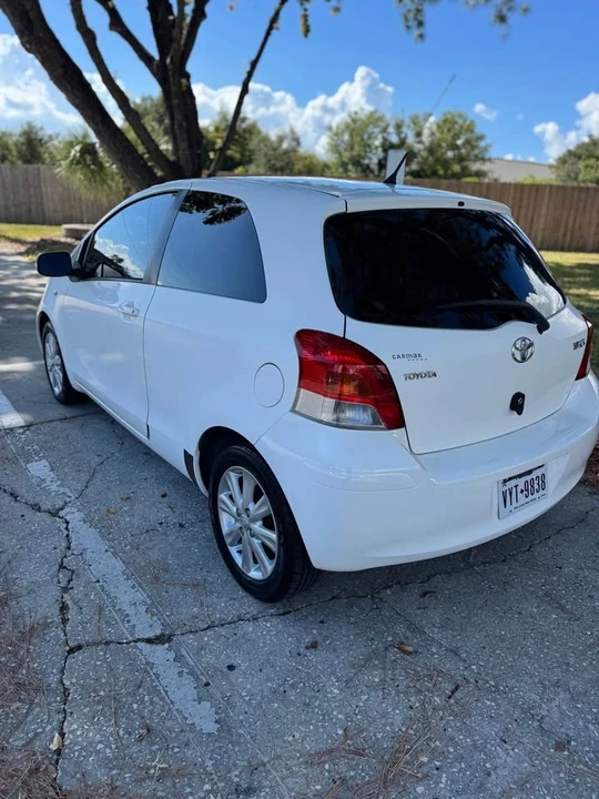 2009 Toyota Yaris - Image 8 of 17