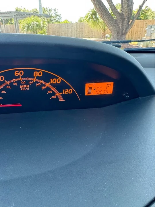 2009 Toyota Yaris - Image 13 of 17