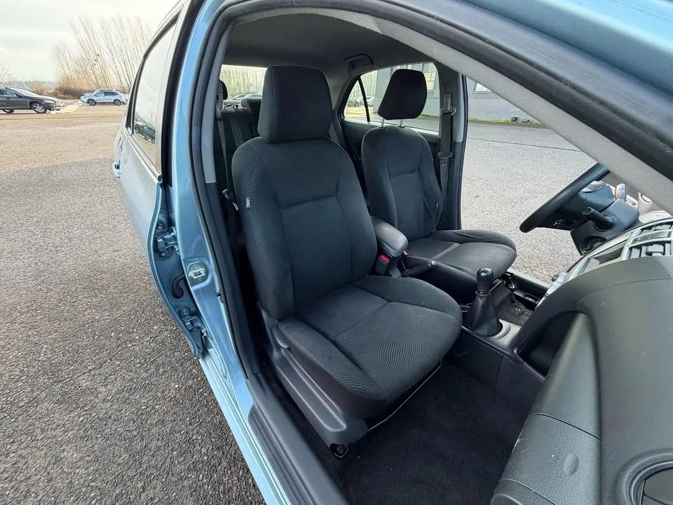 2009 Toyota Yaris - Image 10 of 17