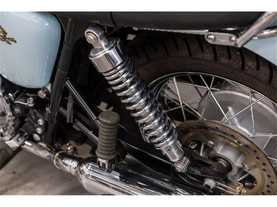 2009 Triumph New Bonneville - Image 15 of 31