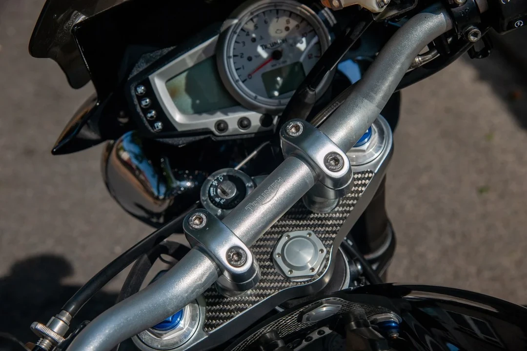 2026 Triumph Speed Triple - Image 19 of 30