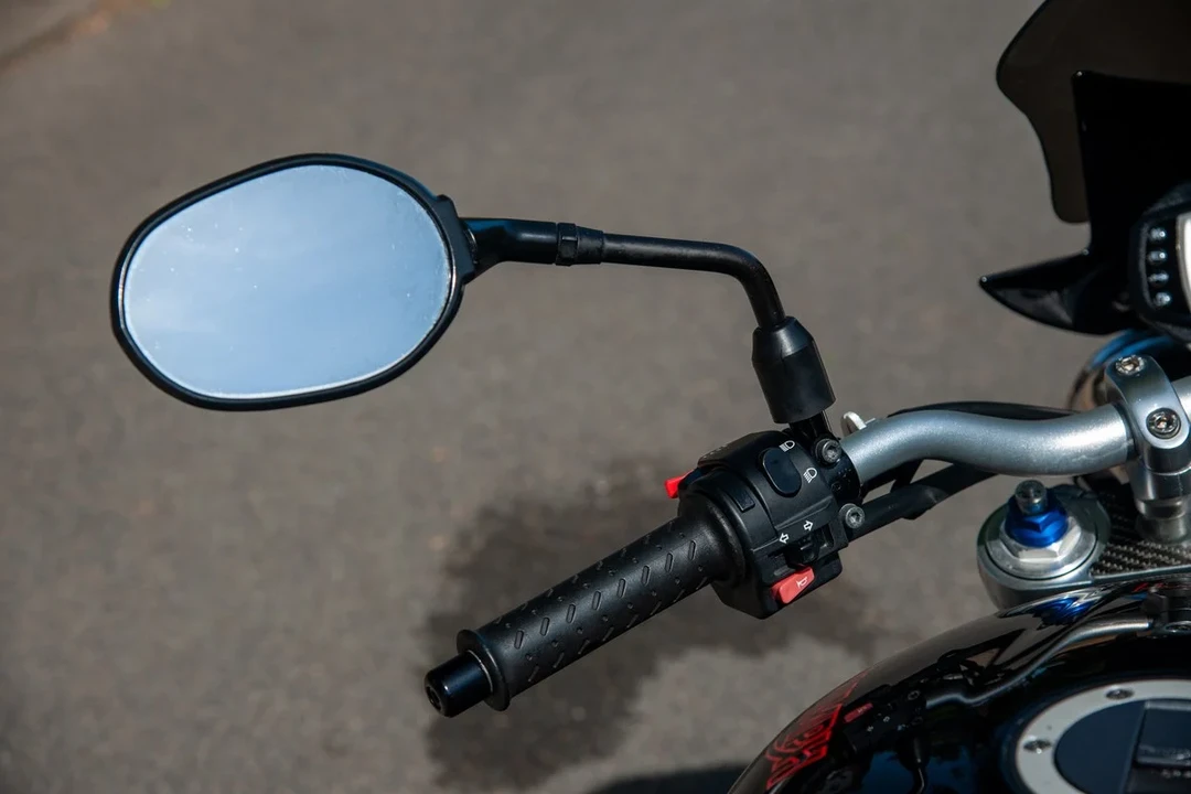 2026 Triumph Speed Triple - Image 21 of 30