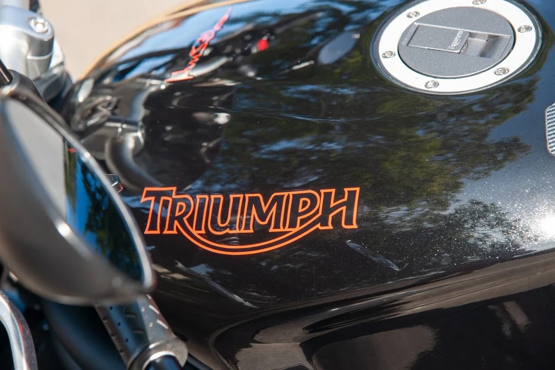 2026 Triumph Speed Triple - Image 25 of 30