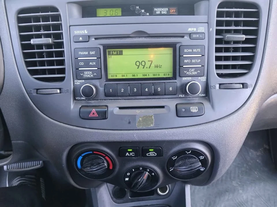 2009 Kia Rio - Image 5 of 16