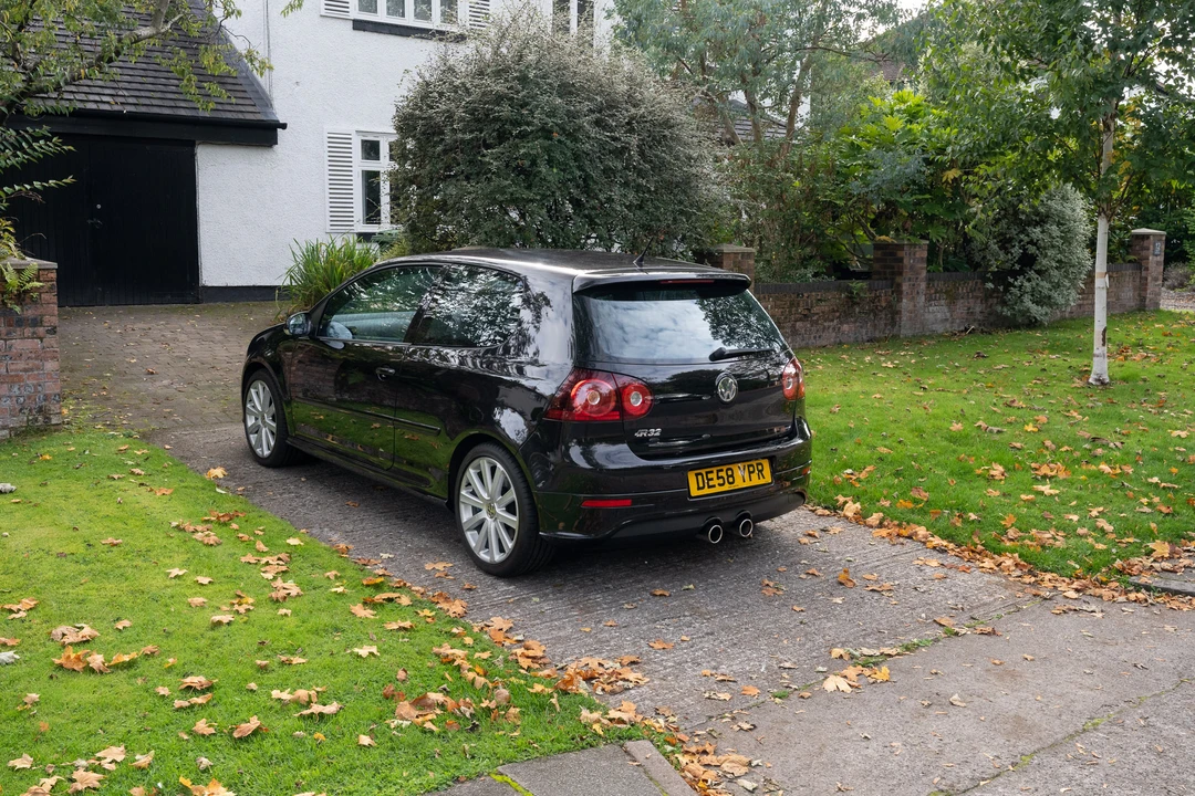 2009 Volkswagen R32 Mk5 - Image 16 of 31