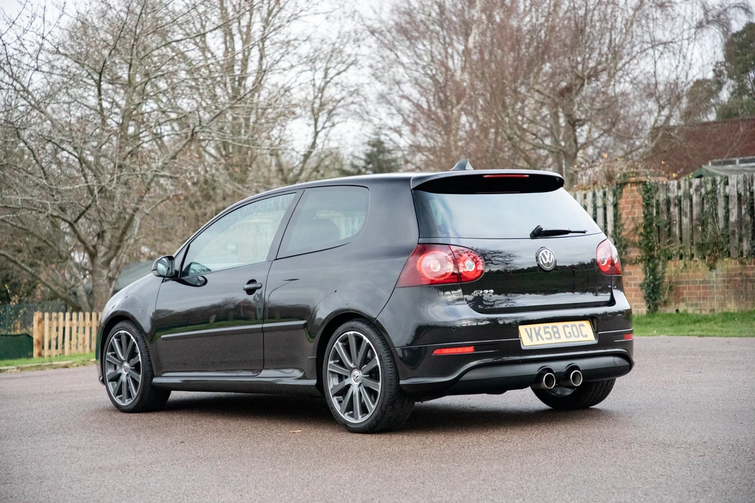 2009 Volkswagen R32 Mk5 - Image 8 of 31