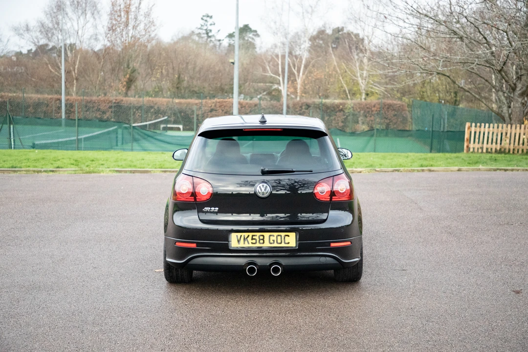 2009 Volkswagen R32 Mk5 - Image 22 of 31