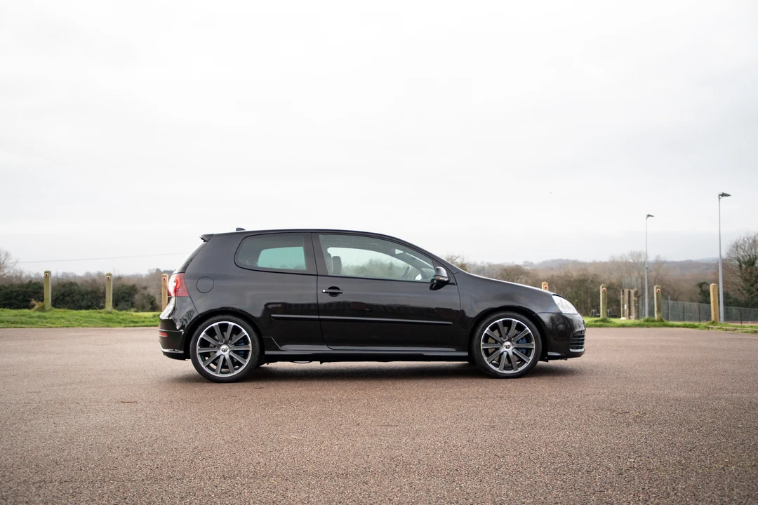 2009 Volkswagen R32 Mk5 - Image 5 of 31