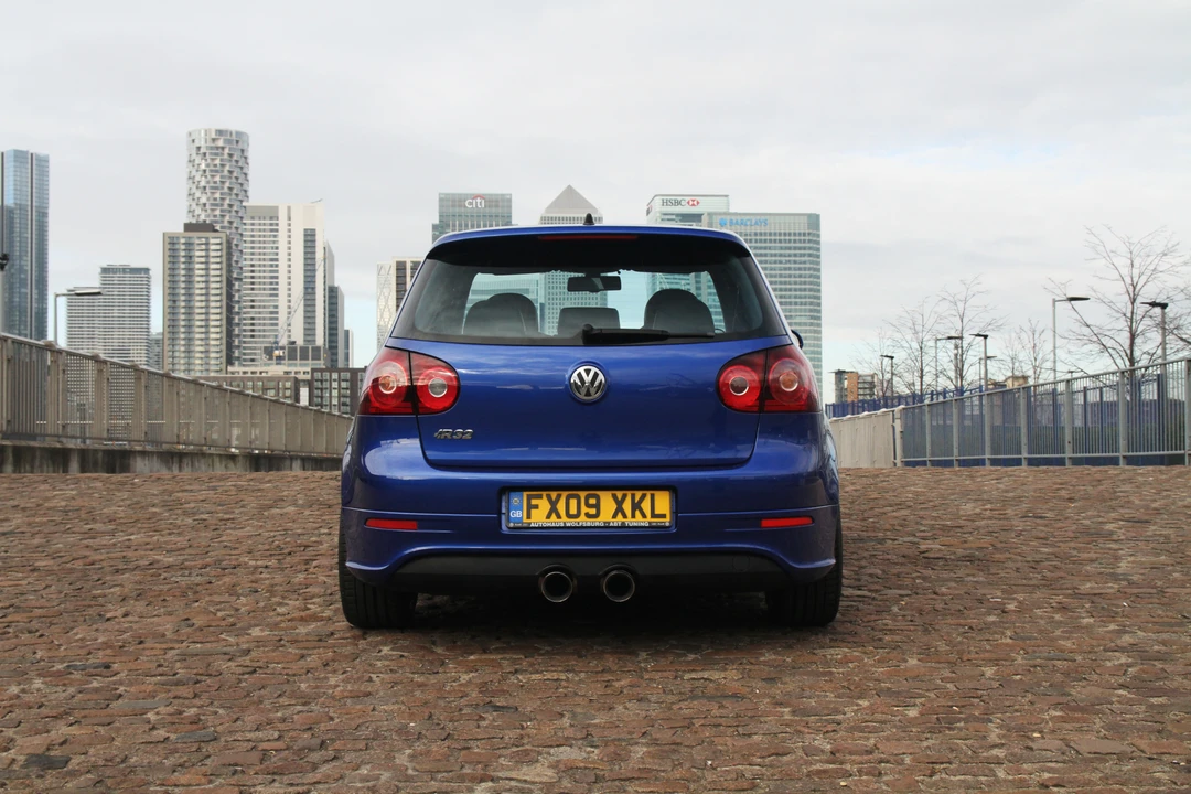 2009 Volkswagen R32 Mk5 - Image 7 of 31