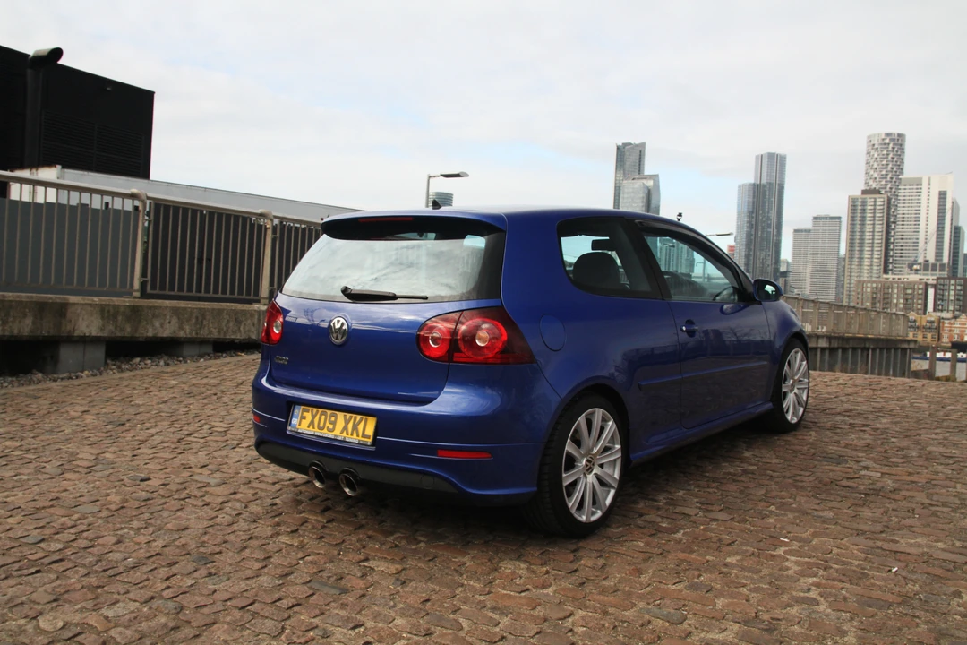 2009 Volkswagen R32 Mk5 - Image 12 of 31