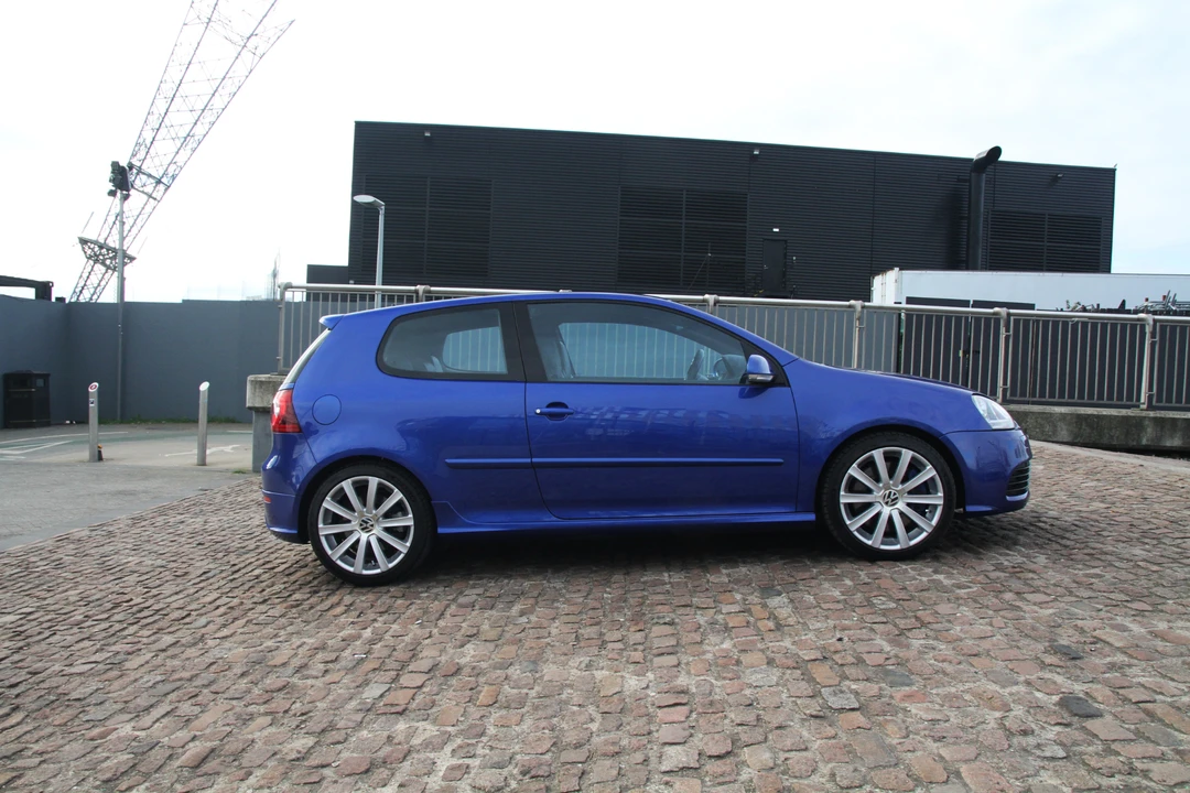 2009 Volkswagen R32 Mk5 - Image 5 of 31