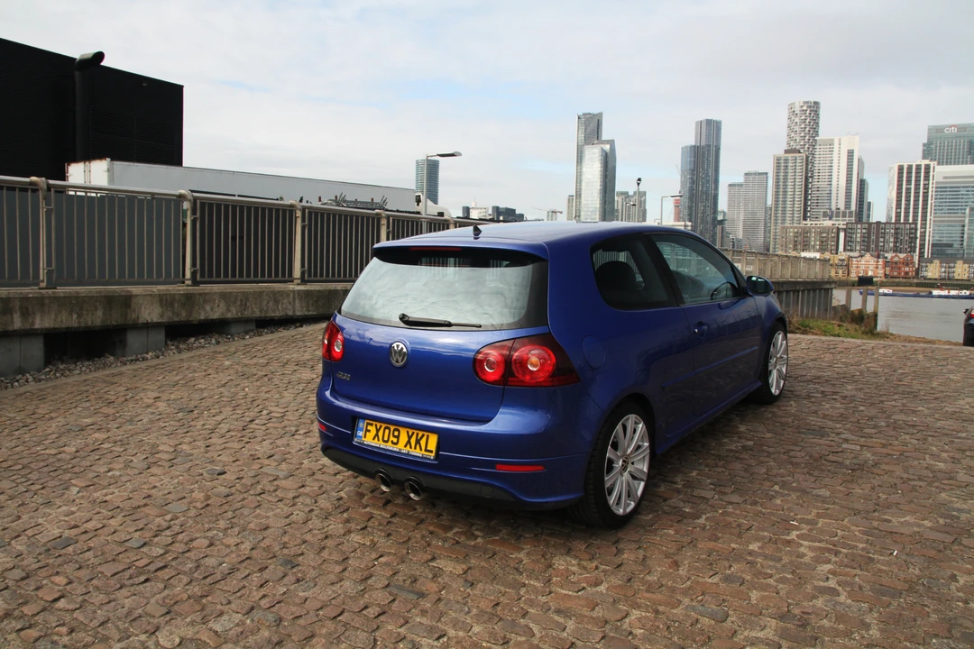 2009 Volkswagen R32 Mk5 - Image 18 of 31