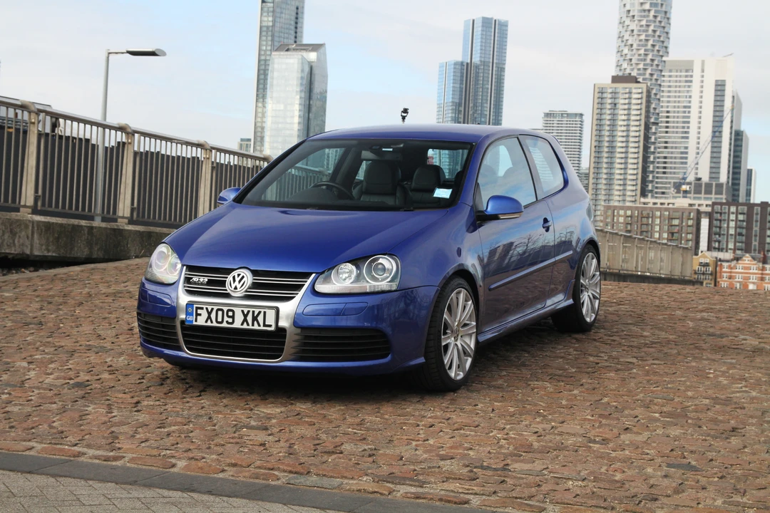 2009 Volkswagen R32 Mk5 - Image 10 of 31