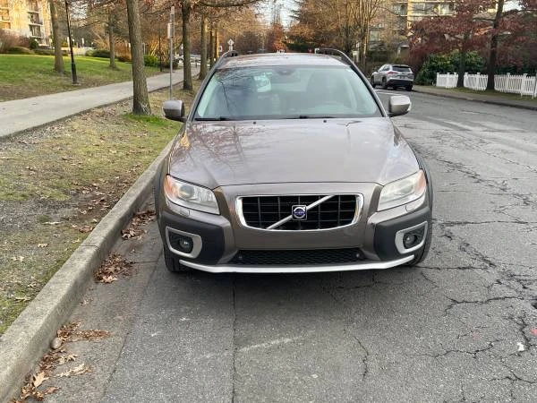 2009 Volvo XC70 3rd Gen - Image 5 of 17
