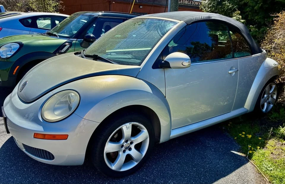 2009 Volkswagen New Beetle - Image 6 of 6
