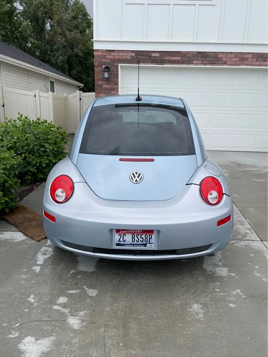 2009 Volkswagen New Beetle - Image 3 of 6