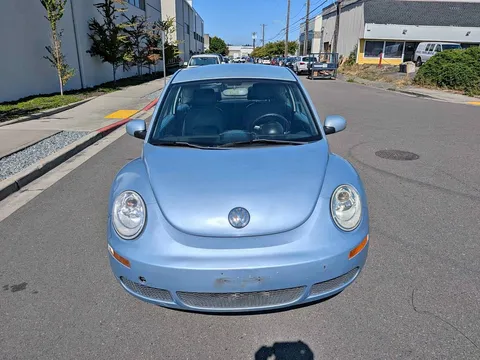 2009 Volkswagen Beetle 1.8T Classic Hatchback 2D
