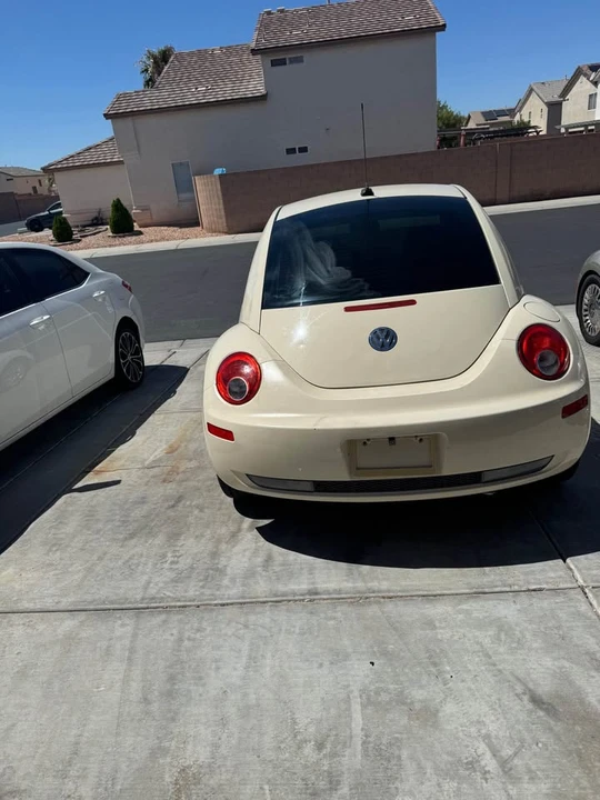 2009 Volkswagen New Beetle - Image 17 of 17