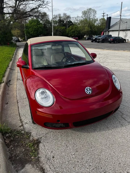 2009 Volkswagen New Beetle - Image 6 of 12