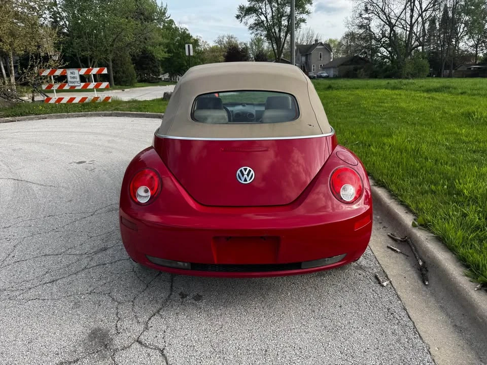 2009 Volkswagen New Beetle - Image 4 of 12