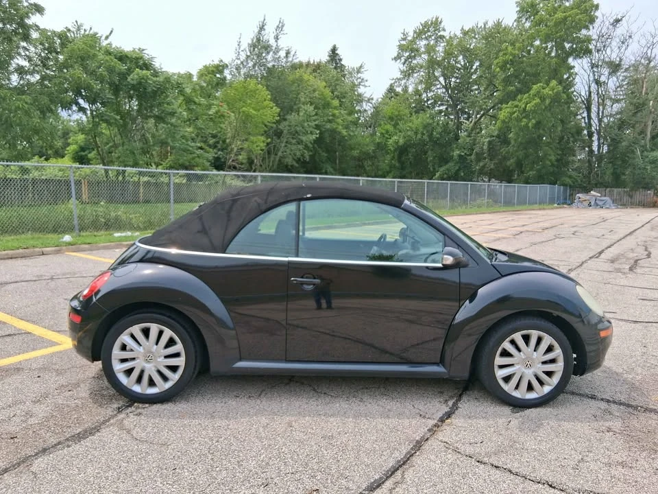 2009 Volkswagen New Beetle - Image 7 of 14