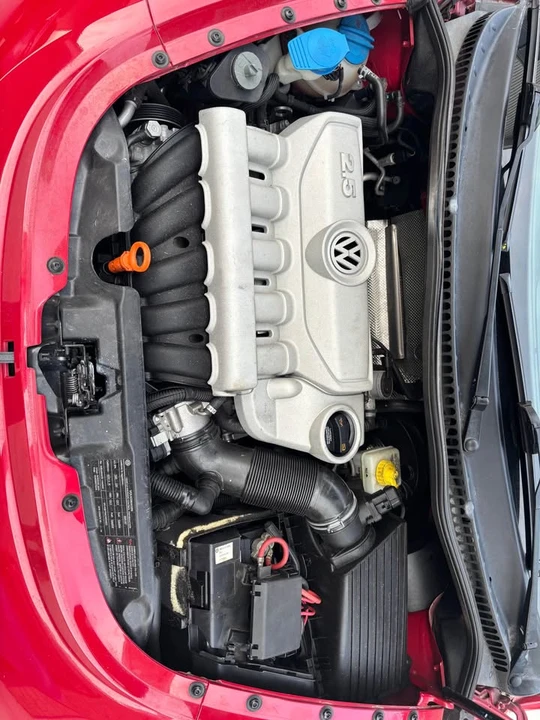 2009 Volkswagen New Beetle - Image 11 of 17
