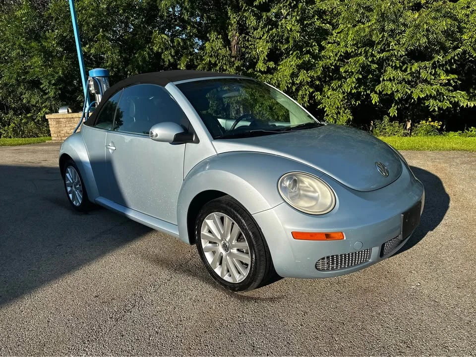 2009 Volkswagen New Beetle - Image 4 of 20