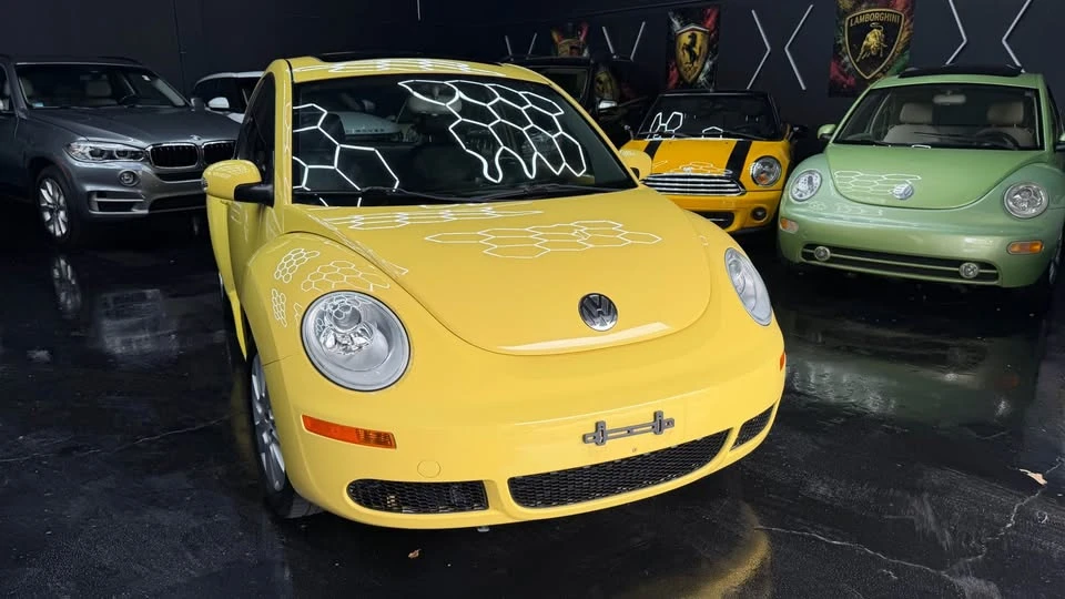 2009 Volkswagen New Beetle - Image 3 of 20