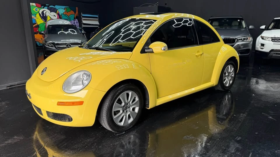 2009 Volkswagen New Beetle - Image 4 of 20