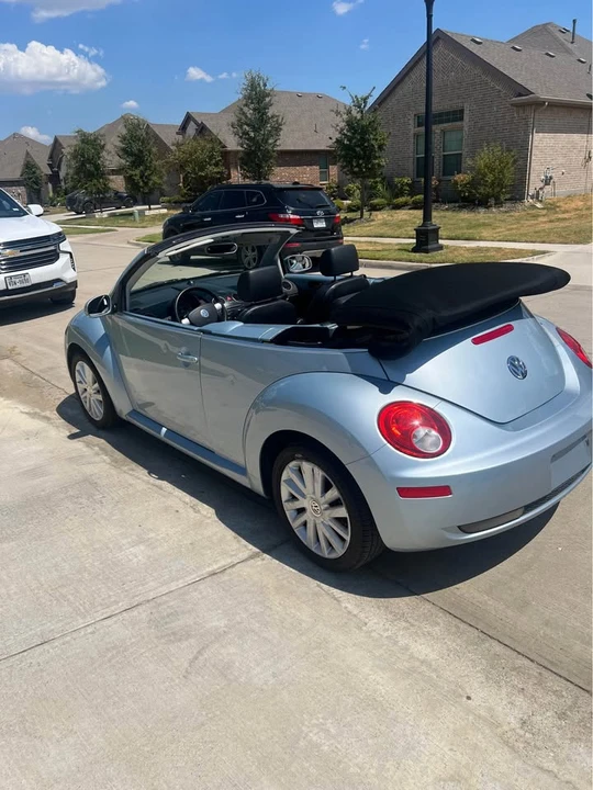 2009 Volkswagen New Beetle - Image 7 of 19