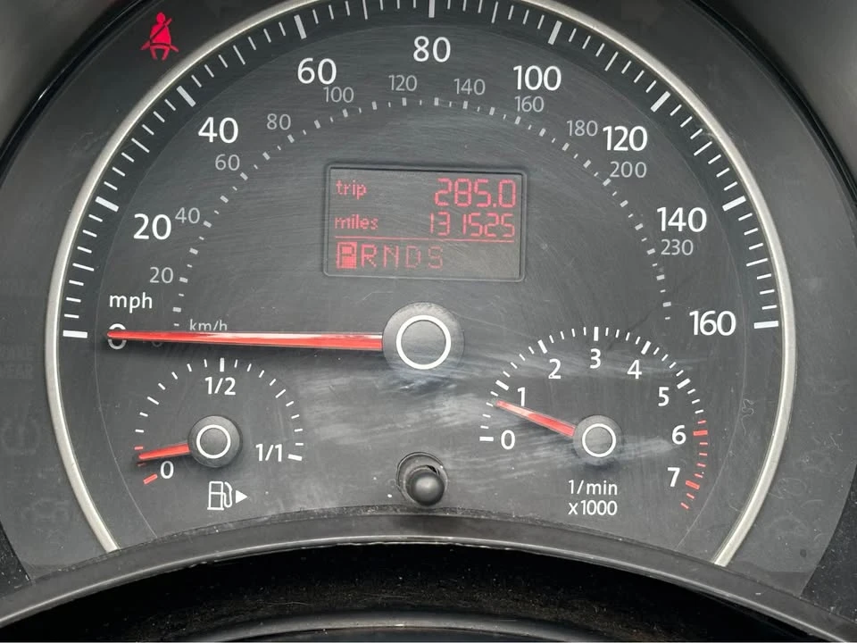 2009 Volkswagen New Beetle - Image 13 of 18
