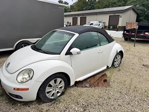 2009 Volkswagen Beetle 2.5L Convertible