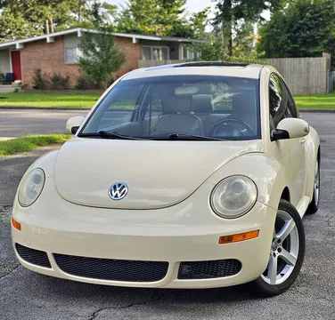 2009 Volkswagen Beetle 2.5L Entry Hatchback 2D