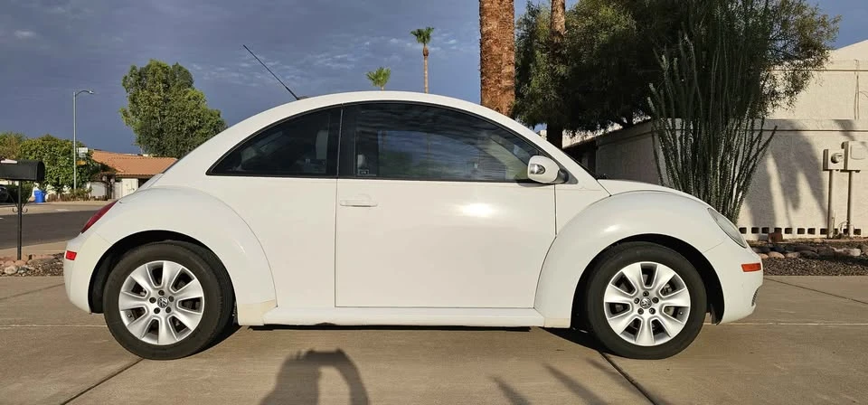 2009 Volkswagen New Beetle - Image 3 of 19